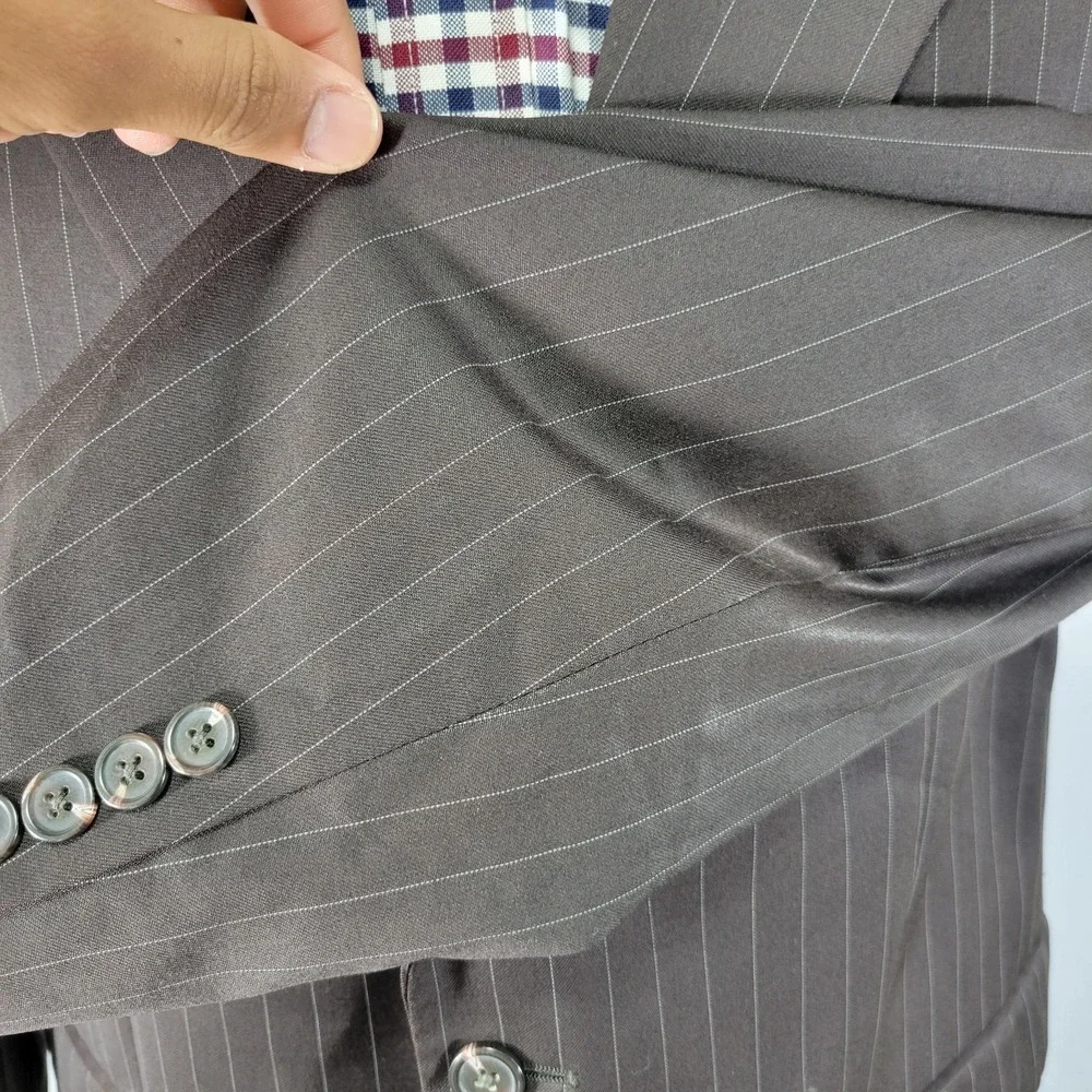 Chaps Men's Sport Coat Blazer Two Button Brown Pinstriped Wool Size‎ 46R